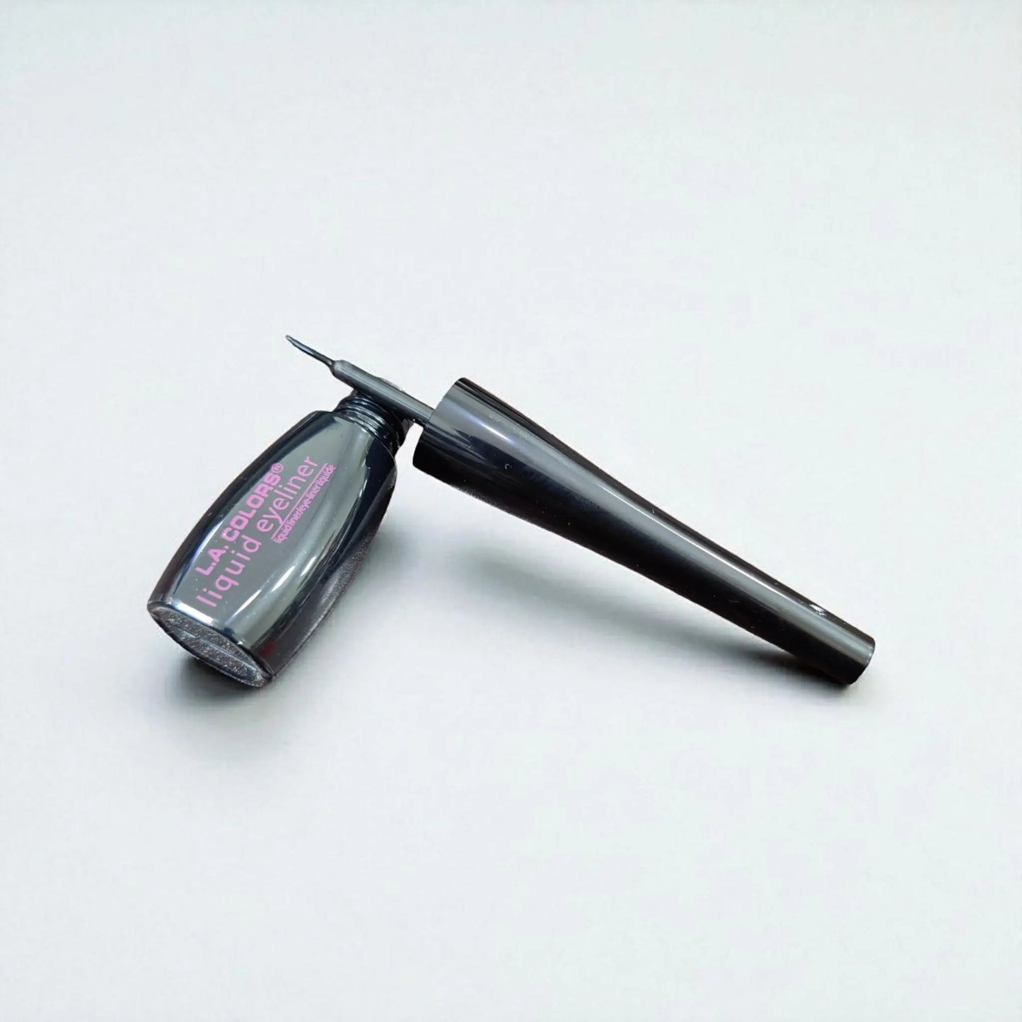LA Colors Liquid Liner Brush Tip - Mega Mart Official